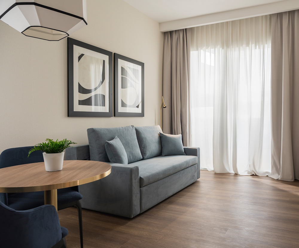 <title>Camere e Suite di design | Parioli Hotel Rimini</title>